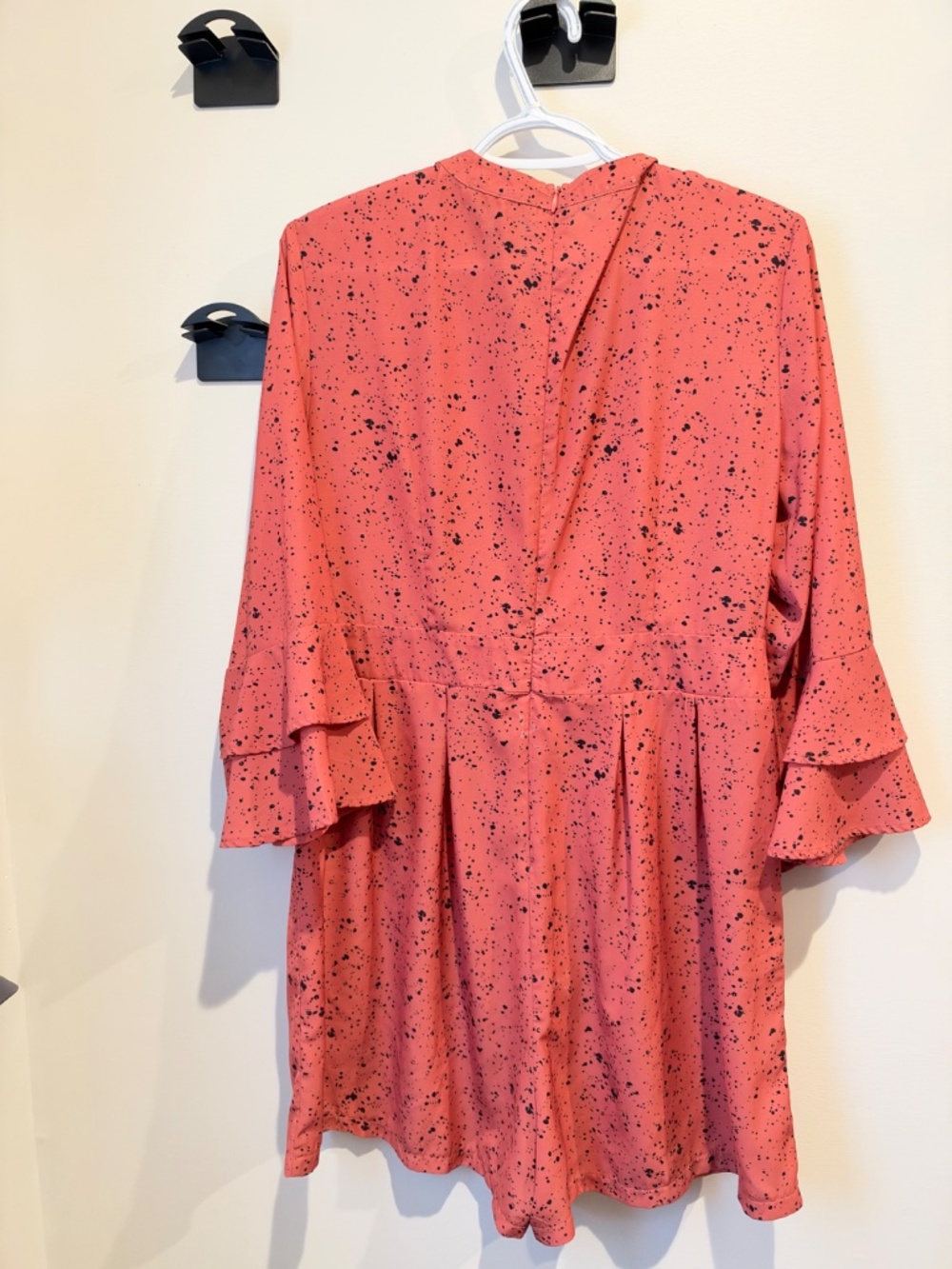 Beautiful red spotted romper. - Picture 3 of 3